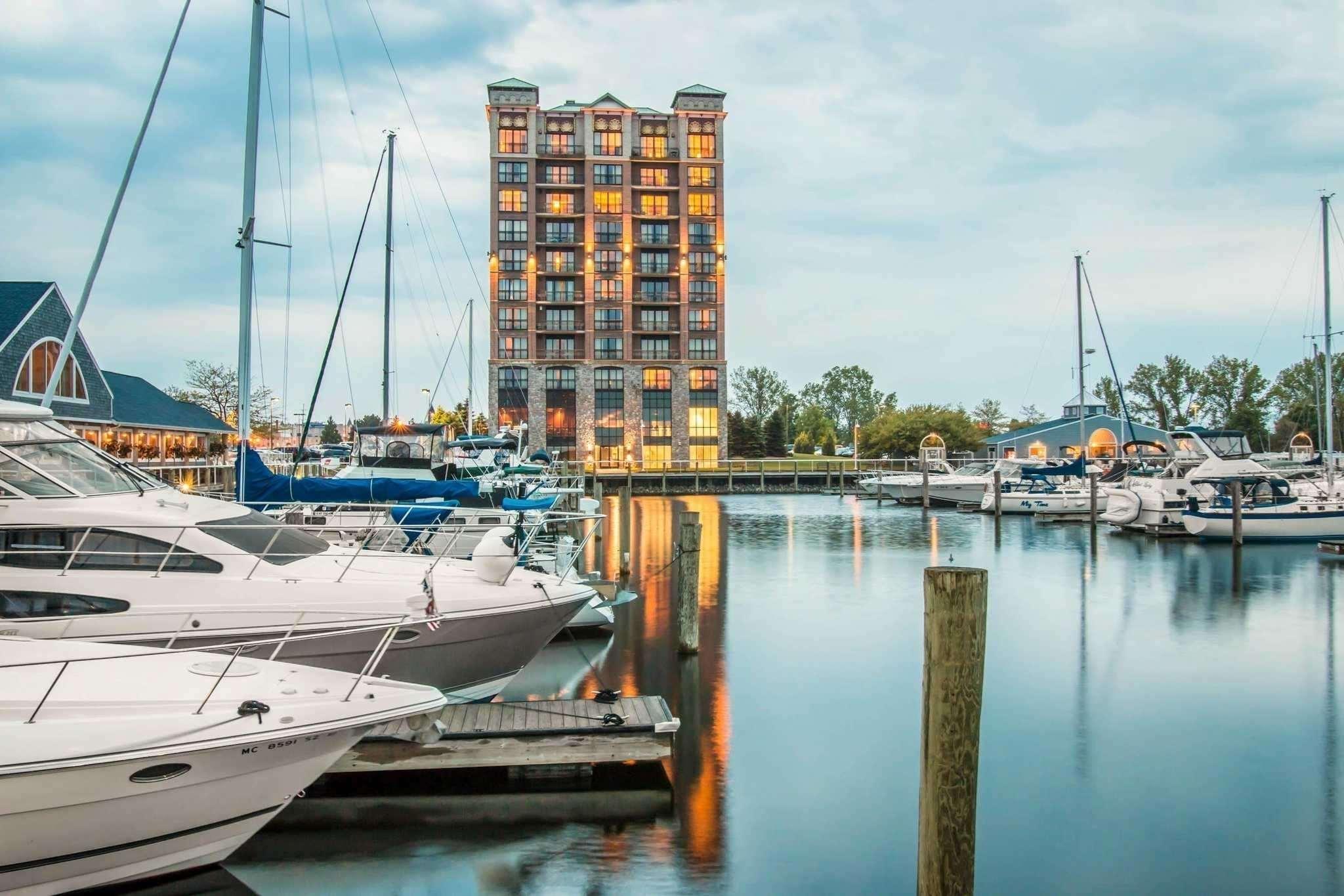 Shoreline Inn & Conference Center, Ascend Hotel Collection Muskegon Buitenkant foto