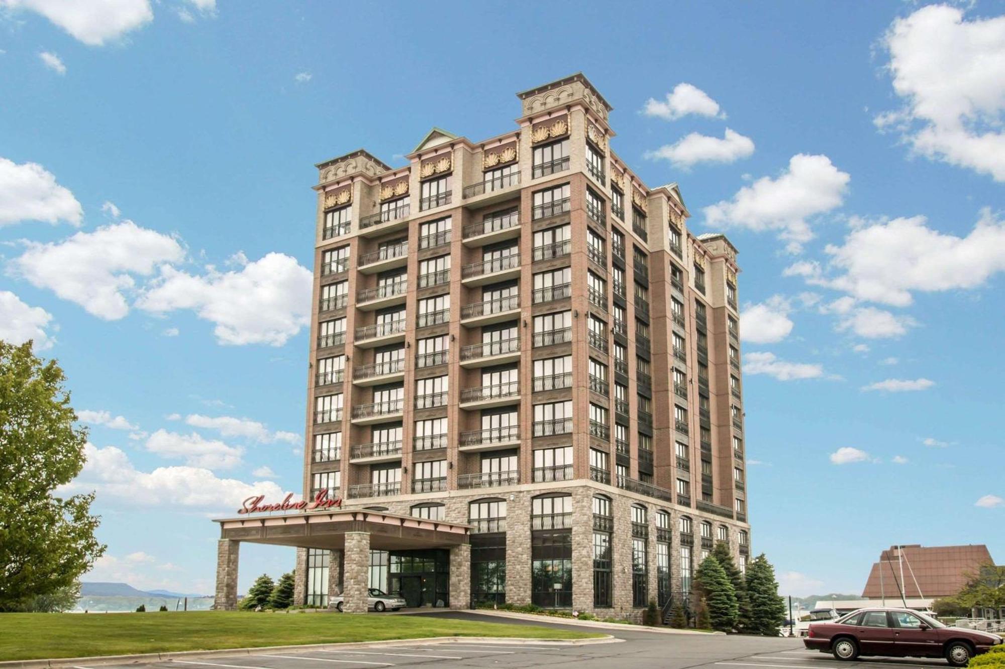 Shoreline Inn & Conference Center, Ascend Hotel Collection Muskegon Buitenkant foto